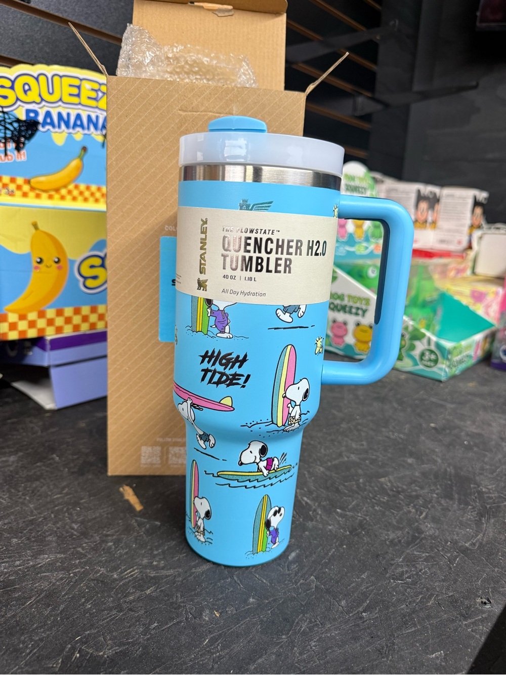 Stanley Quencher H2.0 Tumbler - High Tide Blue with Snoopy Surf Art